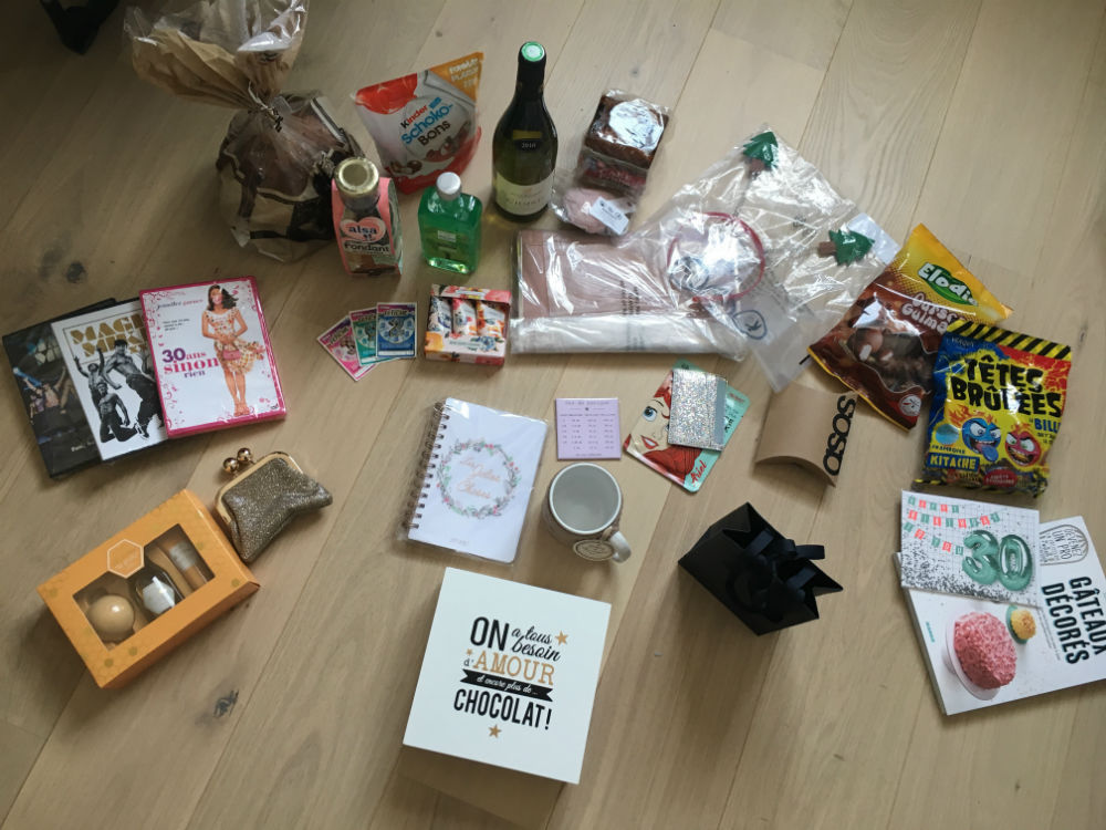 offrir 30cadeaux 30ans  Idée cadeau 30 ans, Idée anniversaire 30