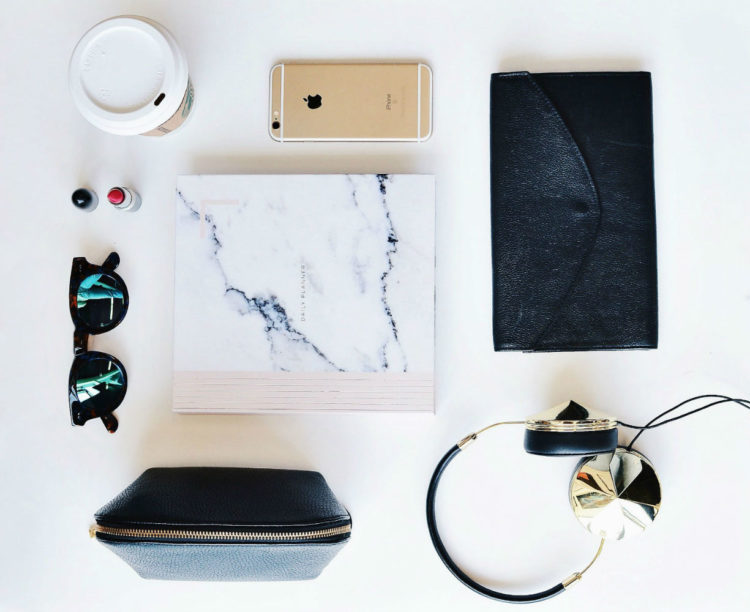 faire photo flat lay