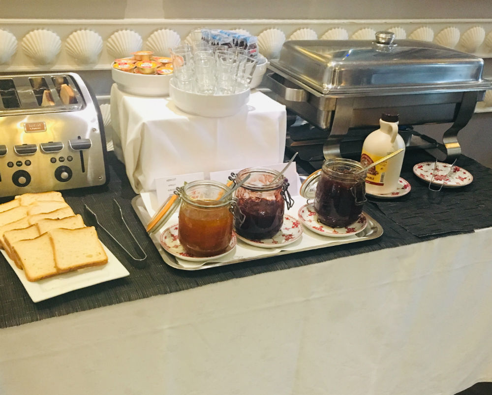 petit dejeuner buffet hotel elligton