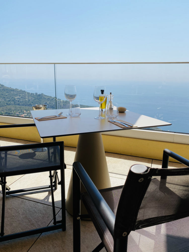 restaurant hotel terrasses eze