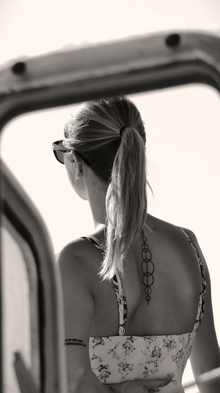 question detatouage femme